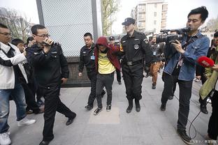 阿超萨斯菲尔德4名球员涉嫌性侵被捕，其中包括乌拉圭国门索萨